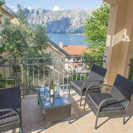 Villa Svetlana Prčanj Eksteriør bilde