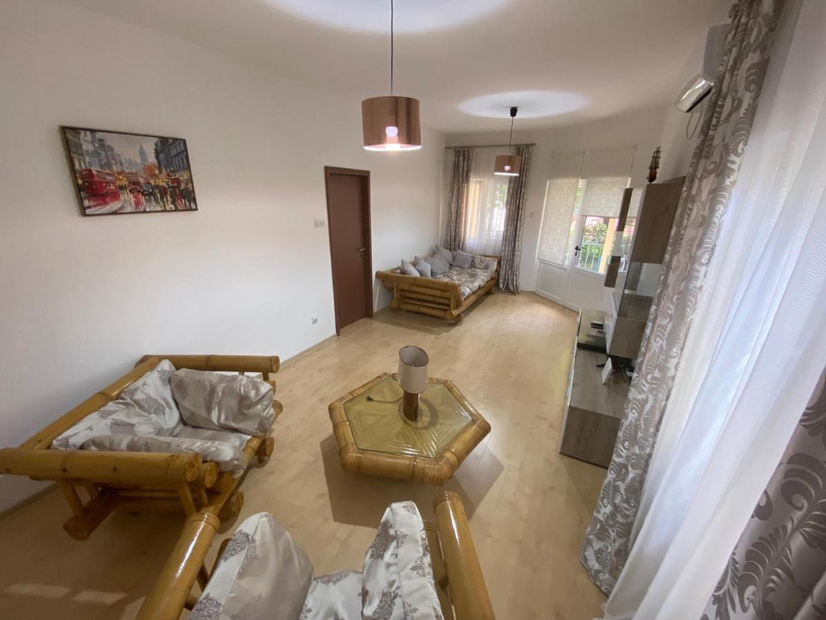 Villa Svetlana Prčanj Eksteriør bilde