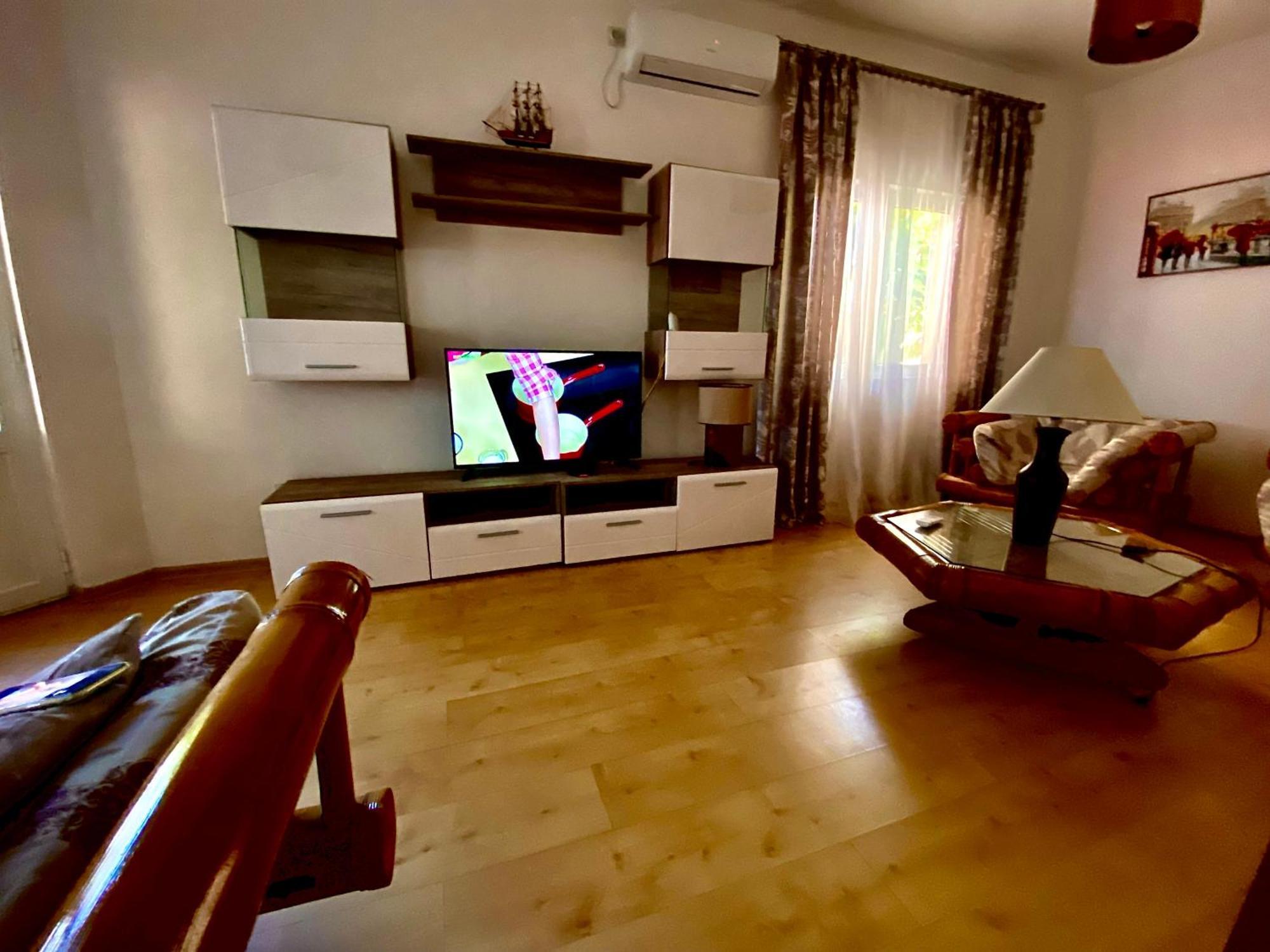 Villa Svetlana Prčanj Eksteriør bilde